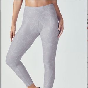 Fabletics 7/8 CapriCut Leggings BRANDNW Never Worn